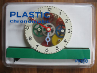 Kinderuhr DDR, Plastic Chronomatic, DDR um 1980