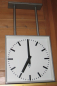 Preview: Fabrikuhr, Bahnhofsuhr, Doppelseitige Uhr, Pragotron Modell PE 401