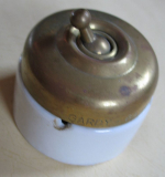 Preview: Wechselschalter, Lichtschalter, GARDY, Keramik/ Messing, 20-er Jahre, #343