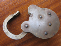 Preview: Vorhängeschloss 2TOUR, Vorhangschloss um 1900