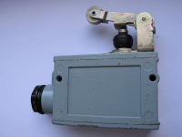 Preview: Mikrotaster, Endschalter, AF1.H1/1, 10A 500V IP54, DDR, unbenutzt