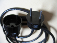 Verlängerungsleitung ohne Schutzkontakt, 2 Meter, unbenutzt, #8