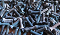 Schrauben, Plastikschrauben für Kabelschellen DDR, blaugrau/ grau, 100 Stück, #13
