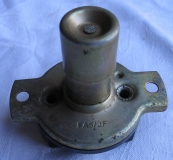 Fußabblendschalter zum Unterschrauben, FAS/2F, 16 Ampere, #17