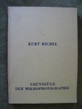Grundzüge der Mikrophotographie, 1943