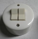 Serienschalter, Lichtschalter Aufputz, hell, rund, DDR 70-er Jahre, #355