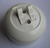 Serienschalter Bakelit, hell, rund, Lichtschalter DDR, Aufputz,  #276