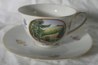 Kleine Sammeltasse Sitzendorf