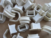 Preview: 25 Kabelschellen, Feuchtraum- Rastenschellen,  HESCO 8 - 16, hell