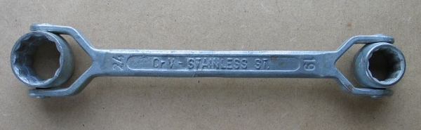 MONTEX, Wechselringschlüssel, Gelenkschlüssel, 17-19-22-24, CSSR, #6