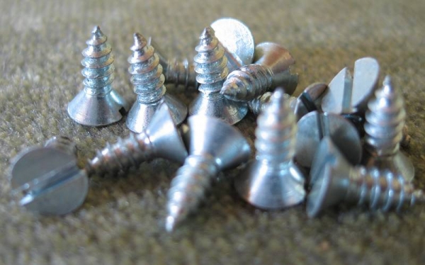 Schrauben für Innenverkleidung, Senk- Kopf, 9x14 mm, 50 Stück