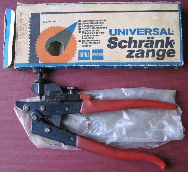 WMW Smalcalda, DDR Universal-Schränkzange für Sägeblätter