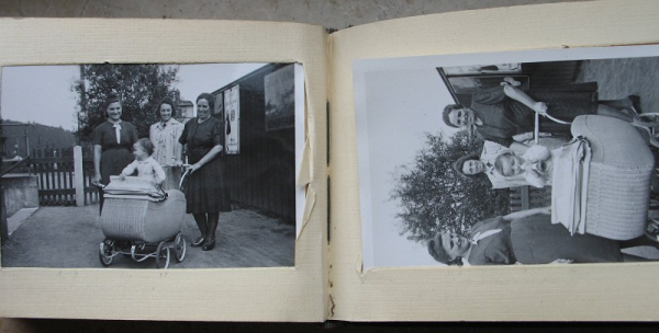 2 Fotoalben Vogtland, 30-er Jahre, Syratal, Sportfest, Maifeier