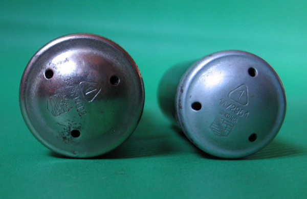 Fettpresse Saxonia, DDR, 2 Stück, AWO, EMW, BK, IFA