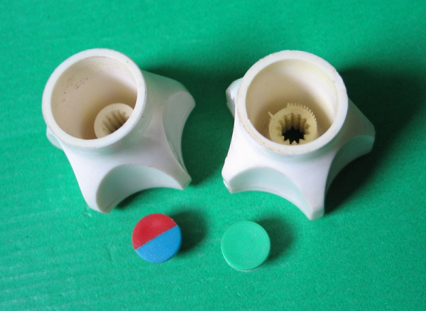 2x Handrad für DDR- Wasserhahn, Armatur, Mischbatterie, weiß, #22