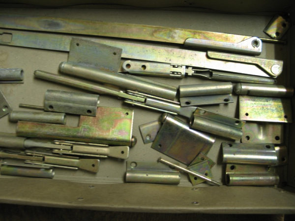 Hersteller VEB Metallverarbeitung "Grünes Herz" Unterschönau, Werk Metallwaren Schmerbach