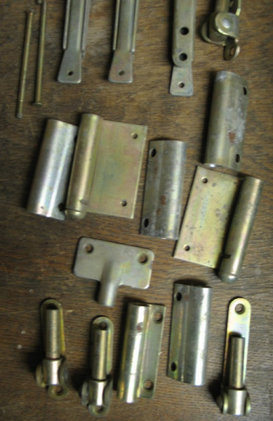 Dreh-Kipp-Beschläge für Holzfenster, DDR, unbenutzt