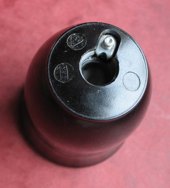 Lampenfassung aus Bakelit, DDR, E27, unbenutzt, #3