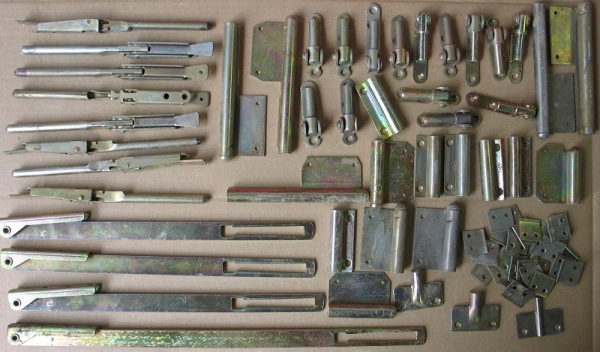 Dreh-Kipp-Beschläge für Holzfenster, DDR, unbenutzt, nr2