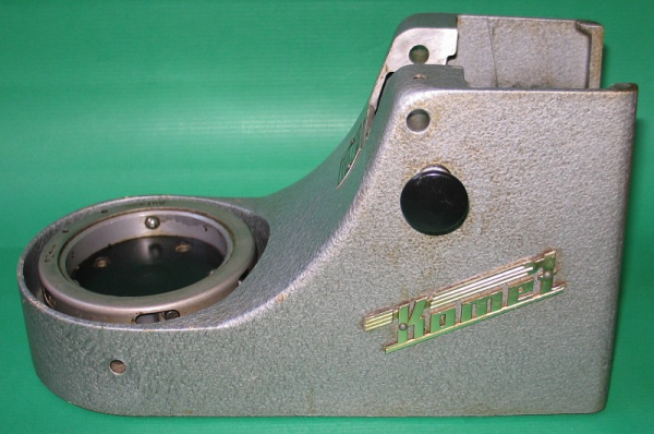 Gehäuse mit Rührschüsselaufnahme DDR Küchenmaschine Komet KM3, KM 3, Typ 7038.3