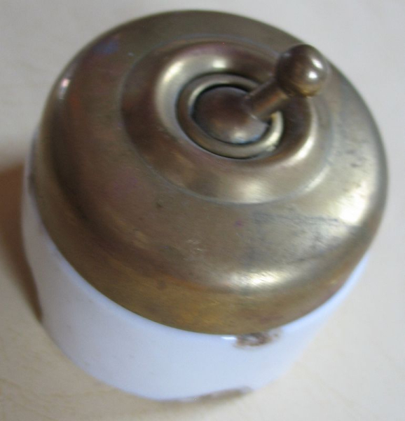 Wechselschalter, Lichtschalter, GARDY, Keramik/ Messing, 20-er Jahre, #343
