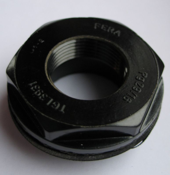 Reduziernippel aus Formstoff, PG 29/ PG 21, DDR, unbenutzt