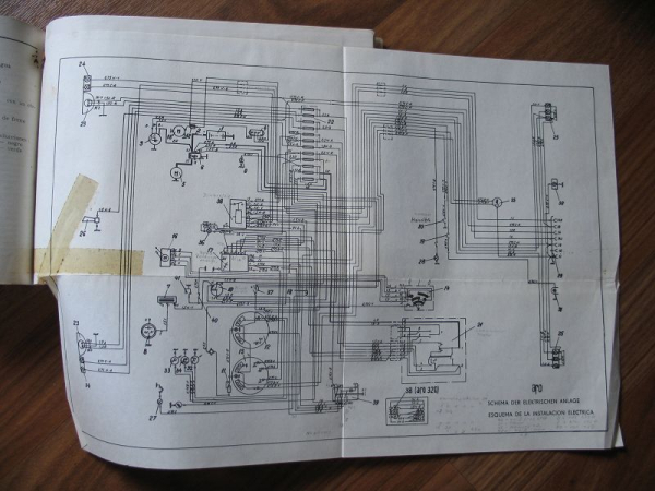 ARO, Technisches Buch, 240, 241, 242, 243, 244, 320, Handbuch 1977