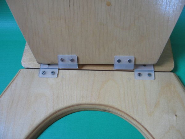 WC- Sitz, Klodeckel, Klobrille, Toilettendeckel aus Holz, DDR, unbenutzt, #1