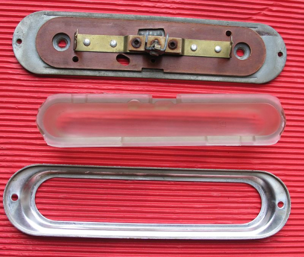 Innenleuchte, Innenbeleuchtung IFA, Sachsenring, Wartburg, P70, Barkas ??