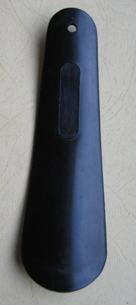 INTERFLUG, Schuhanzieher, Schuhlöffel