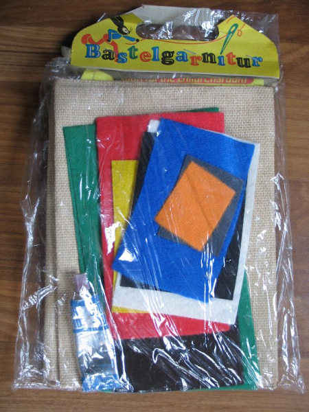 Hase und Igel, Wandbehang DDR