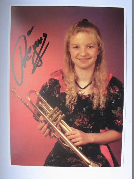 Trompetensolistin Regina Hellmann, Autogrammkarte 1992, #329