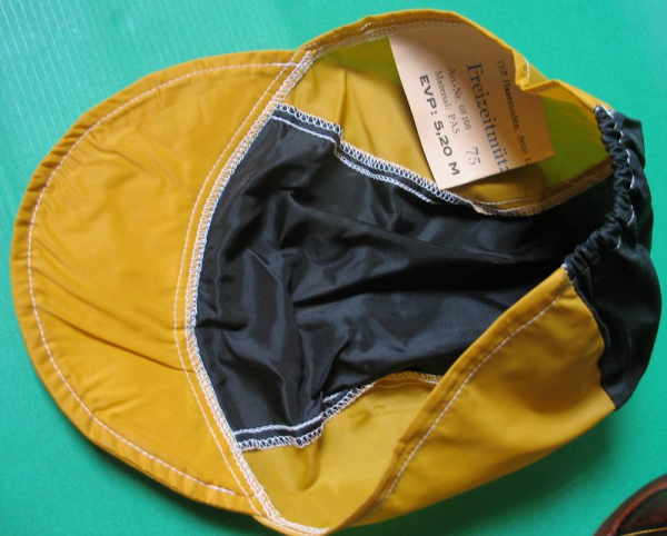 Freizeitmütze, Basecap, Schirmmütze, Schwarz Gelb, DDR, Dynamo Dresden ?