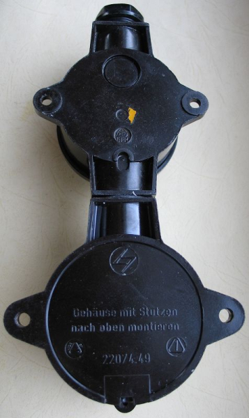 Lichtschalter- Steckdosen- Kombination, Feuchtraum, Bakelit, Ausschalter #2