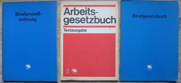 11 Gesetzbücher DDR, Verfassung, Strafgesetzbuch, Arbeitsgesetzbuch etc. #pb8