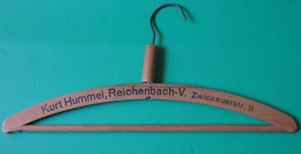 Kurt Hummel Reichenbach, Kleiderbügel, Feine Herren und Knabenbekleidung