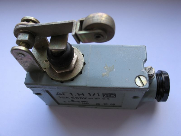 Mikrotaster, Endschalter, AF1.H1/1, 10A 500V IP54, DDR, unbenutzt