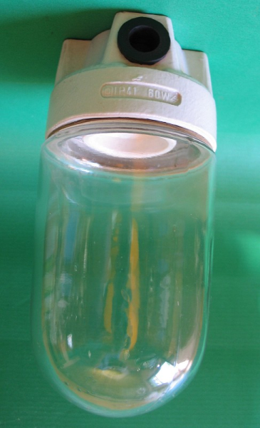 Kellerlampe, Hoflampe, Werkstattleuchte, 60-er Jahre