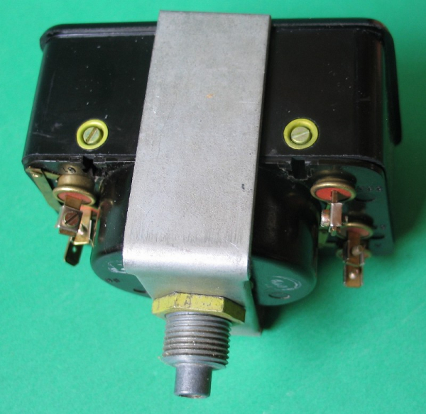Rechteck- Tachometer Trabant 601, Type 910012, Tacho, unbenutzt