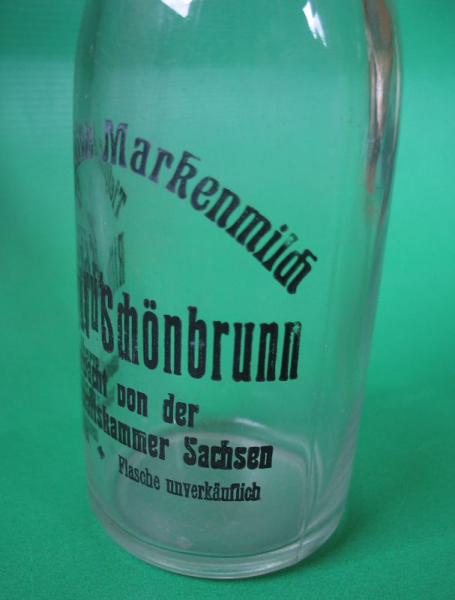 Rittergut Schönbrunn, Milchflasche, 30-er Jahre