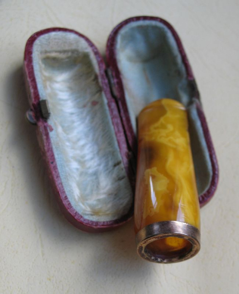 Zigarettenspitze Bernstein, 20-er/ 30-er Jahre