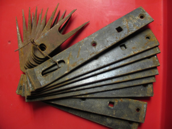 Riegel, Beschläge für Stalltür, DDR, 9 Stück, unbenutzt