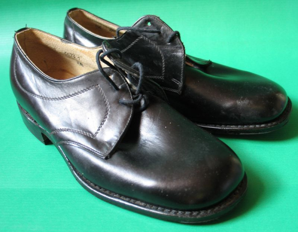 Schuhe, Herrenschuhe, Größe 26, DDR 60-er Jahre, unbenutzt