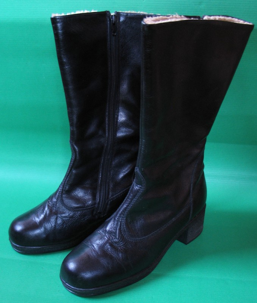 Damenstiefel, Lederstiefel, DDR, Größe 26, 6 1/2, ungetragen