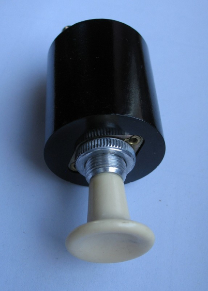 Lichtschalter, Zugschalter, Traktor Fortschritt, IFA Multicar, heller Knopf