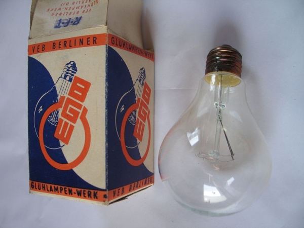 Glühlampe BGW, Berliner Glühlampen-Werk, 220- 225 Volt / 100 Watt, #2