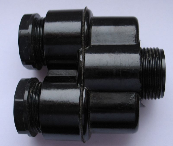 Zwillingsstutzen PG 16, Bakelit, schwarz, unbenutzt, #6