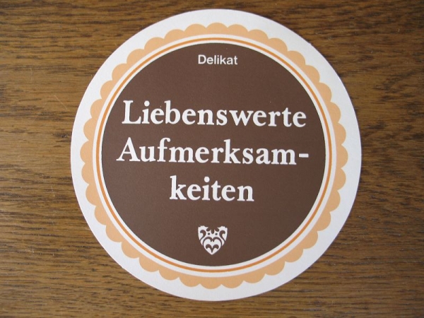 Liebenswerte Aufmerksamkeiten, DDR- Reklame aus dem DELIKAT