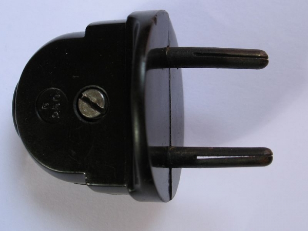 Stecker Bakelit, kein Schuko, #17