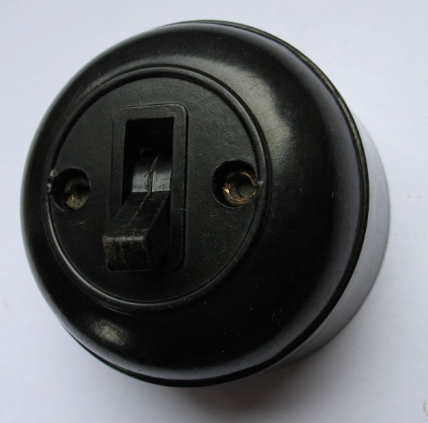 Ausschalter, Kippschalter, Bakelit, unbenutzt, #307